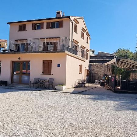 Apartmani Barbara Brseč المظهر الخارجي الصورة